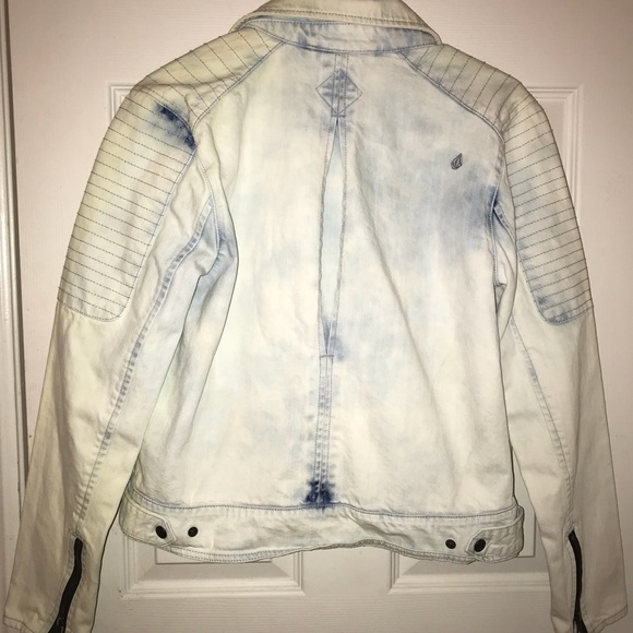 Volcom jacket - Picture 3 of 4